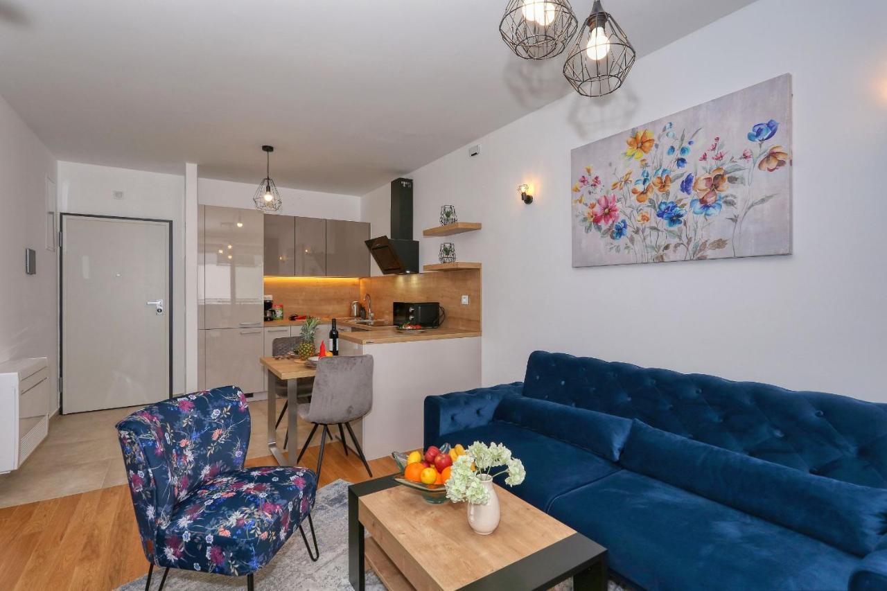 Apartments Luna With Free Parking Zadar Dış mekan fotoğraf