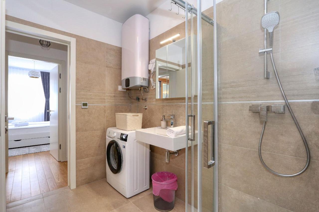Apartments Luna With Free Parking Zadar Dış mekan fotoğraf