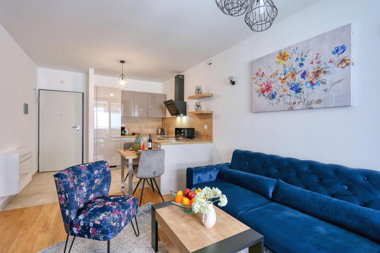 Apartments Luna With Free Parking Zadar Dış mekan fotoğraf